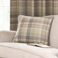 Luxury Collection Finley Check Green Cushion