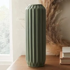 Dunelm Fluted Vase 25cm Sage