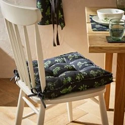 Natural History Museum Marsh Botanical Print Seat Pad