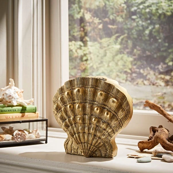 Natural History Museum Resin Shell Vase - Image 2