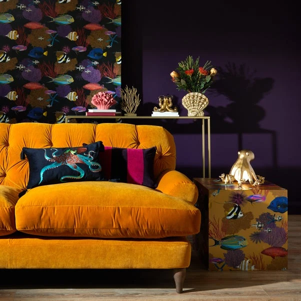 Natural History Museum Resin Shell Vase - Image 6