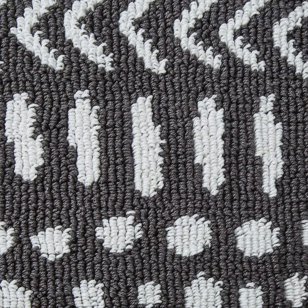 Dunelm Circular Knit Arrows Cushion - Image 5